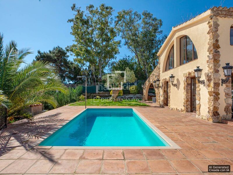 Foto fef455c2-e96c-4b56-9dae-8febcdf41e85. Chalet with heating parking in Santa Cristina-Sant Francesc Blanes