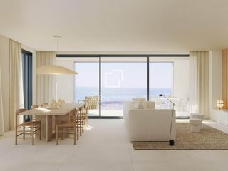 Pis a Centre. Piso de obra nueva de 3 dormitorios con 18m de terraza y vistas
