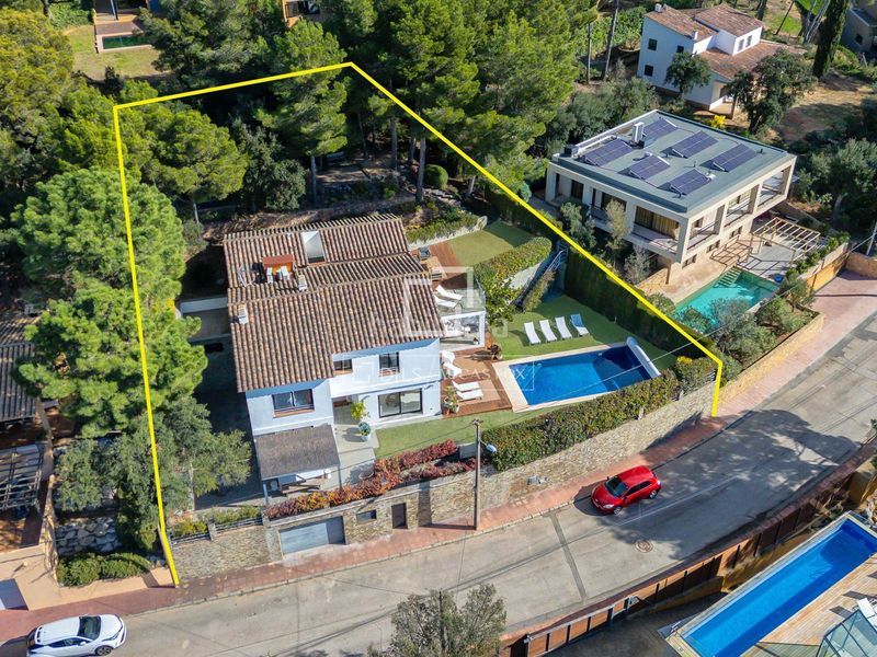 Foto c40c57f2-3d84-4b3e-8c80-b35fb78d23fb. Xalet amb calefacció aparcament piscina a Tamariu