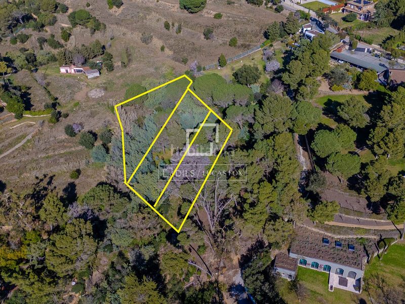 Foto 6db09747-b09a-42de-9d3c-886f2c63dcf0. Finca rústica parcela excelentes en venta , costa brava en Lloret de Mar