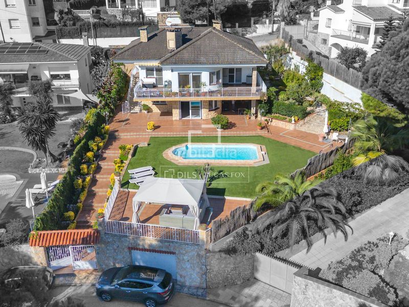 Foto 99e90604-fb01-4265-b746-48282c169308. Xalet amb calefacció piscina a Roca Grossa Lloret de Mar