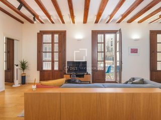 Pis a Gòtic. En venta precioso piso en gótico, en excelentes condiciones y co
