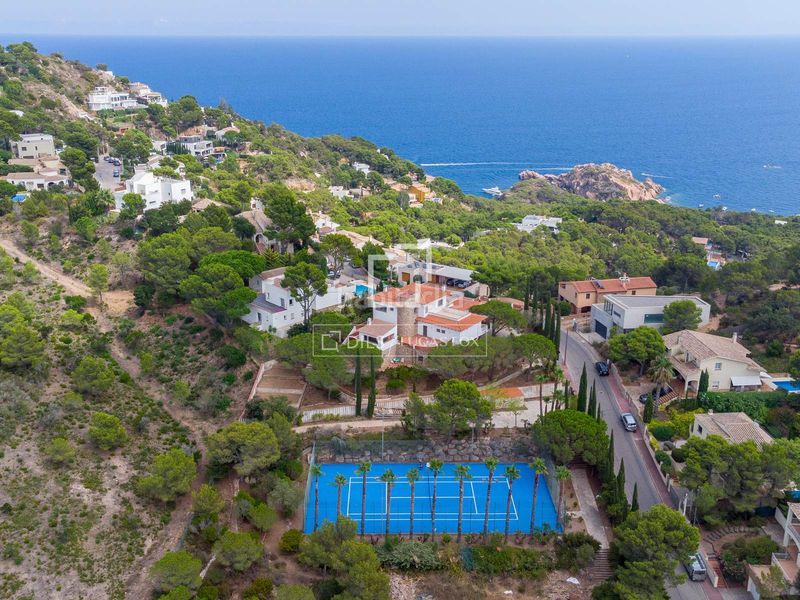 Foto be551fd8-f78d-4a48-a003-cd59ee2bf4fc. Xalet amb calefacció aparcament piscina a Fornells-Aiguablava Begur