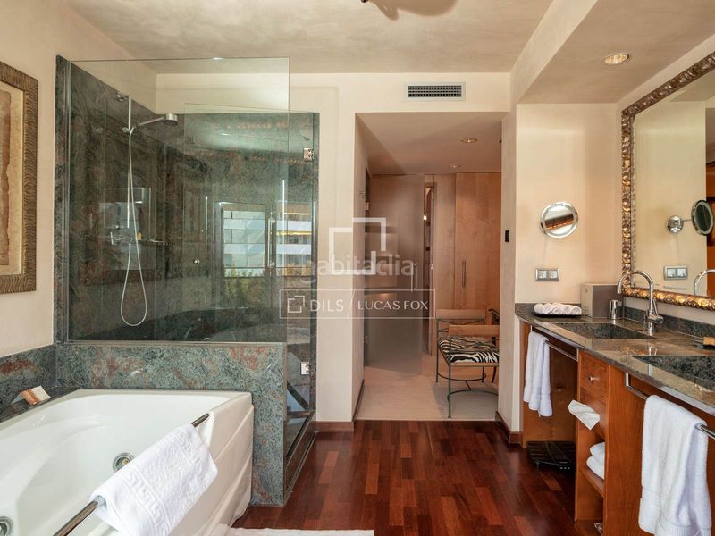 Foto e650a73d-7a38-4f8c-8768-0b9265b57fc5. Flat with heating parking pool in Fenals Lloret de Mar