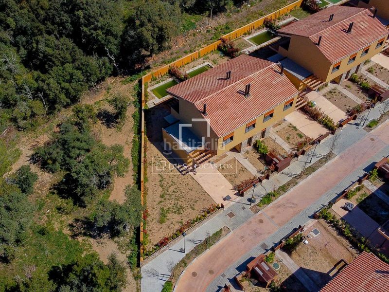Foto a3489771-672e-45bb-8610-fdf8a24c3b9c. Xalet amb aparcament piscina a Regencós