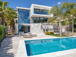 Chalet in Santa Cristina-Sant Francesc. Impresionante villa en venta en blanes.