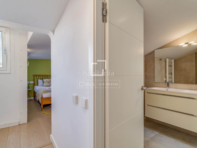 Foto dbb79a74-9ba8-4304-8fe0-0358b0b62aba. Àtic amb calefacció a Dreta de l´Eixample Barcelona