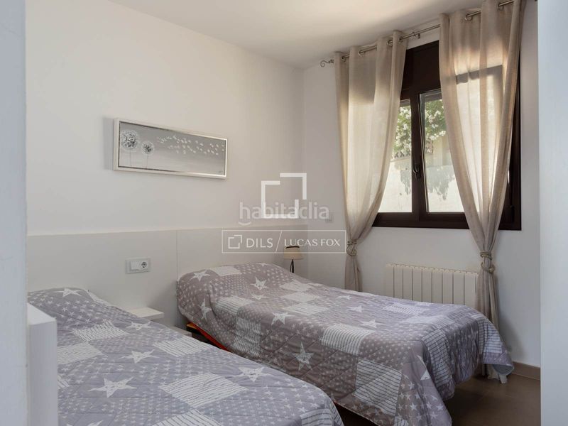 Foto f23e5572-8dfe-49c1-b7ab-bf6b9a789623. Xalet amb aparcament piscina a Pau