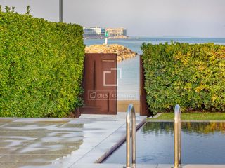 Xalet a Port - La Clota - Puig Sec. Exclusiva villa con piscina en venta en primera línea, a pocos p