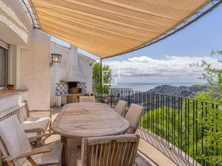 Chalet in Fornells-Aiguablava. Villa con espectaculares vistas al mar y licencia turística en v