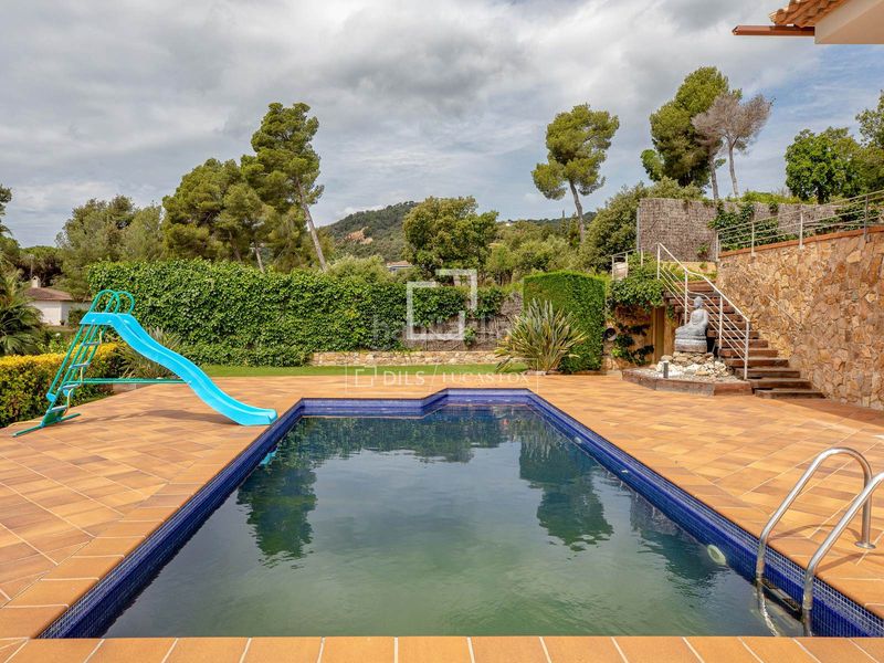 Foto 6e890518-26b2-44c3-911e-650096532279. Xalet amb calefacció aparcament piscina a Santa Maria de Llorell Tossa de Mar