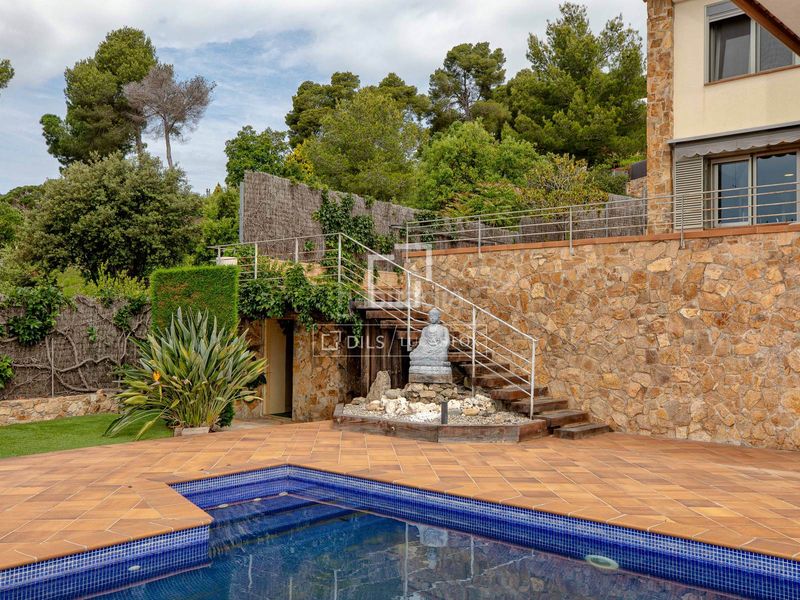 Foto ee68d71c-c64d-4af0-986d-eee437e56efd. Xalet amb calefacció aparcament piscina a Santa Maria de Llorell Tossa de Mar