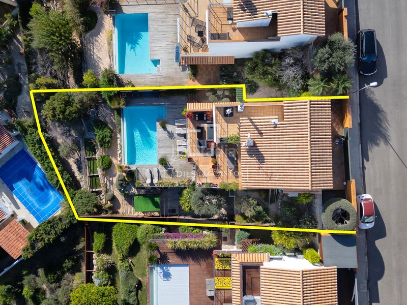 Foto 567b7ff6-21a1-4760-b7c4-bd22d6a7f631. Xalet amb calefacció aparcament piscina a Montgó Escala (L´)
