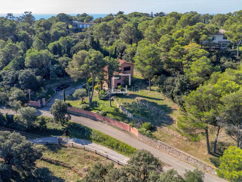 Foto 2ed4da34-bace-4151-9722-1b0cbe920284. Xalet amb calefacció aparcament a Begur Begur