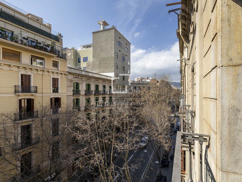 Foto 29e644e9-f00e-428d-9d50-6e49fc83f6e3. Pis amb calefacció a Dreta de l´Eixample Barcelona
