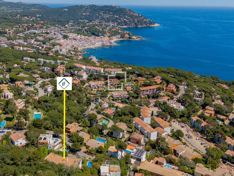 Foto 878d47c8-75af-4a11-ae66-d8469899df25. Xalet amb calefacció aparcament piscina a Calella de Palafrugell
