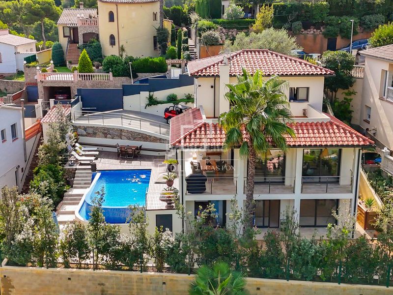 Foto c6cfeba4-f789-4ca6-8dab-7153105d4482. Xalet amb calefacció aparcament piscina a Sa Riera-Sa Fontansa Begur