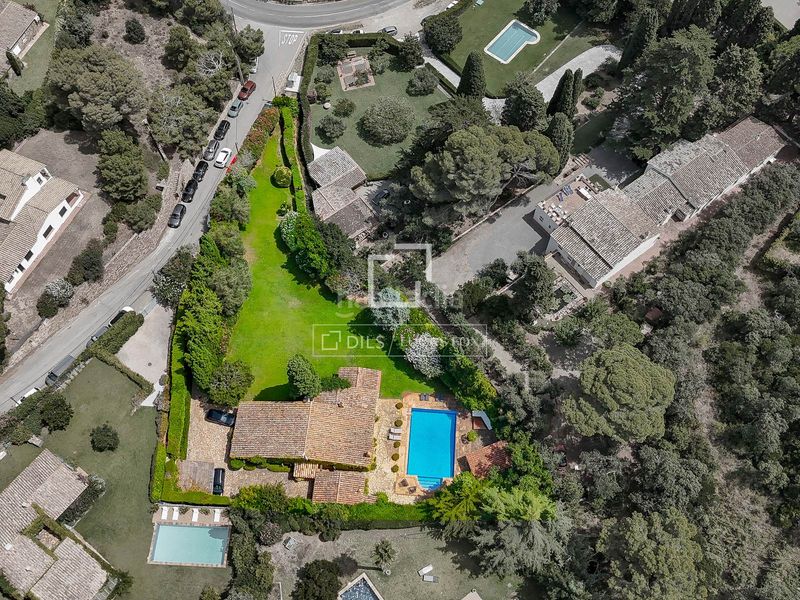 Foto 5ac9c20d-61a3-4a67-9d69-f6b334d343ec. Xalet amb calefacció aparcament piscina a Fornells-Aiguablava Begur