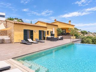 Chalet in Sa Riera-Sa Fontansa