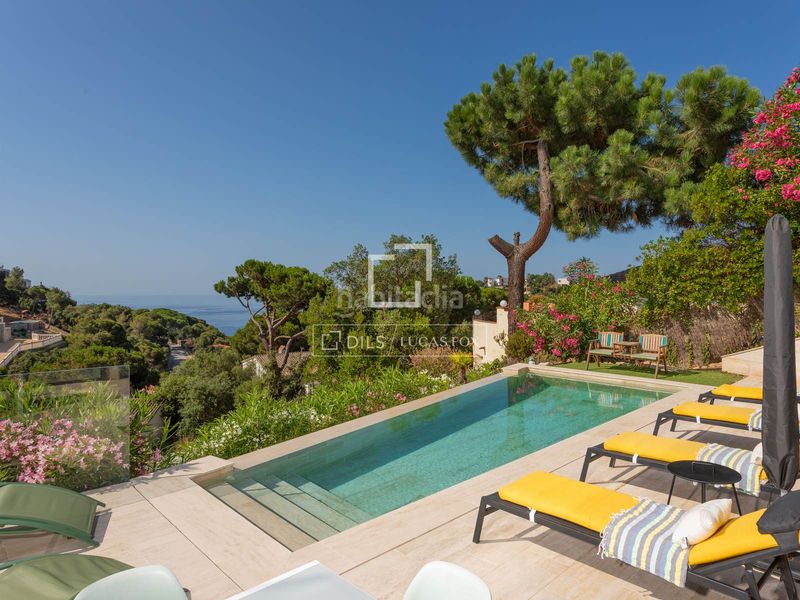 Foto aa889b79-ad6c-484e-8cbe-9a9509471a37. Chalet with heating parking pool in Santa Maria de Llorell Tossa de Mar