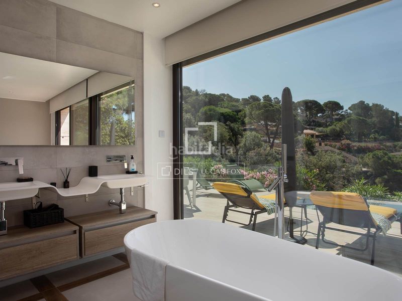 Foto ec79a6de-1e51-4f46-b950-1014cc0c6657. Chalet with heating parking pool in Santa Maria de Llorell Tossa de Mar
