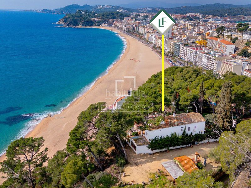 Foto ae3a5b94-de06-446b-8b09-fd9ea9001464. Xalet amb aparcament piscina a Montgoda Lloret de Mar