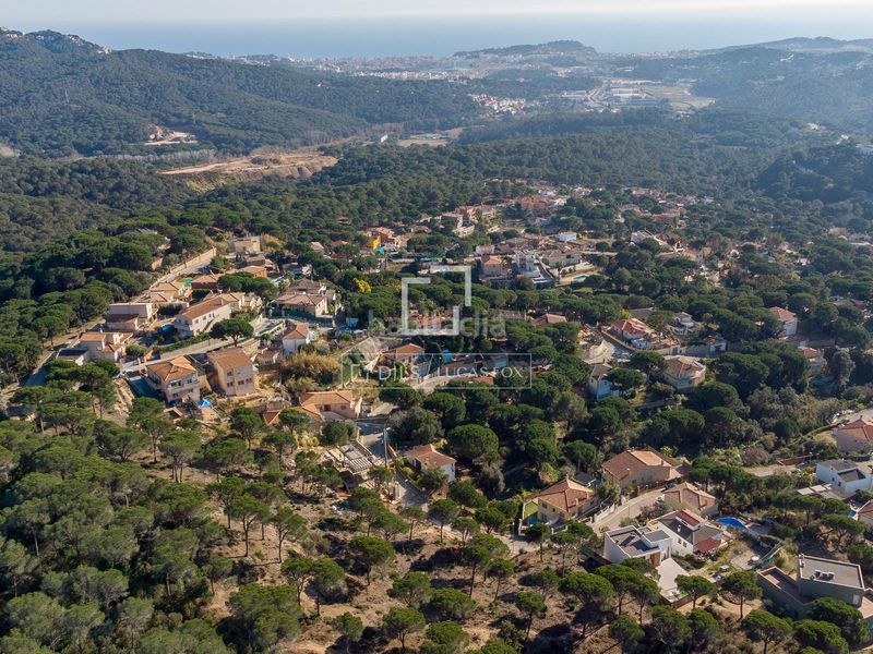 Foto c6e837e8-ebd4-44a8-81d4-c4f2f96f30e2. Xalet amb calefacció aparcament piscina a Lloret Verd - Els Pinars Lloret de Mar