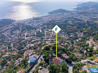 Chalet en Roca Grossa. Casa de obra nueva de 5 dormitorios en venta en lloret de mar