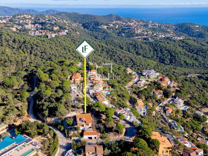 Foto c4b712f8-22bd-48fc-a2d4-ec678156af53. Xalet amb calefacció aparcament piscina a Roca Grossa Lloret de Mar