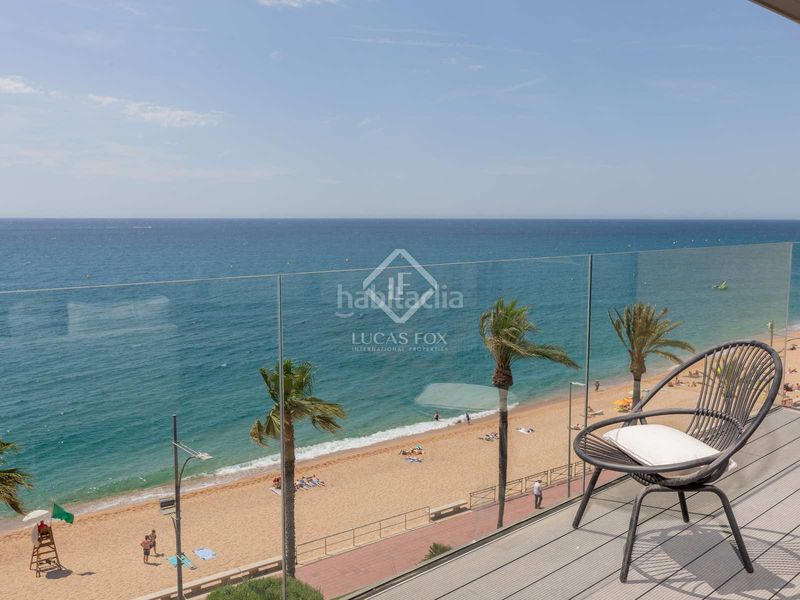 Foto 4297883a-6ede-44da-a3d3-030c29d93407. Pis amb calefacció aparcament piscina a Centre Lloret de Mar