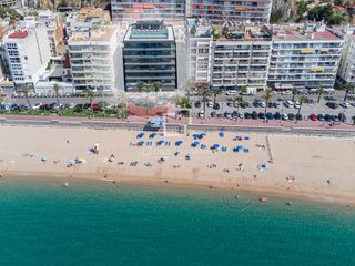 Pis a Centre. Piso a estrenar de 3 dormitorios con terraza de 22 m en venta en