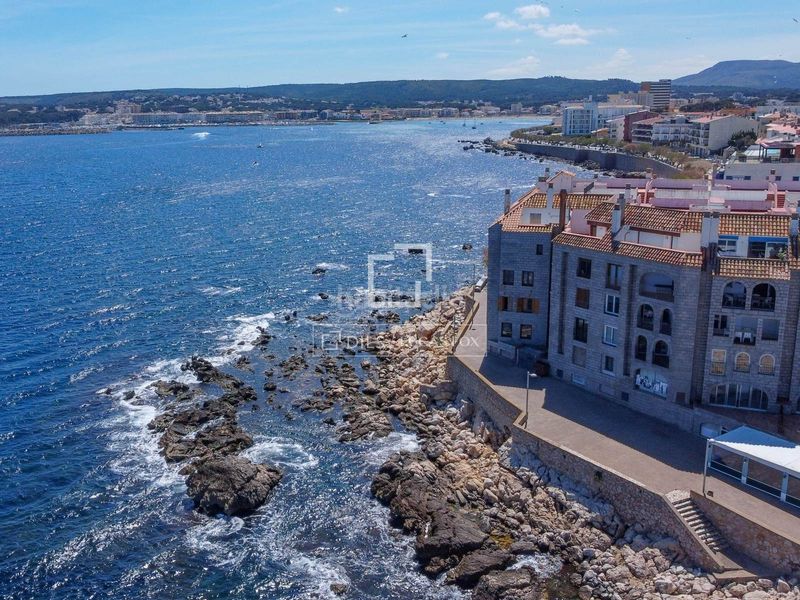Foto 38d767a8-0a96-49b7-94ba-76a4ef9d319f. Flat with heating parking in Nucli Antic Escala (L´)