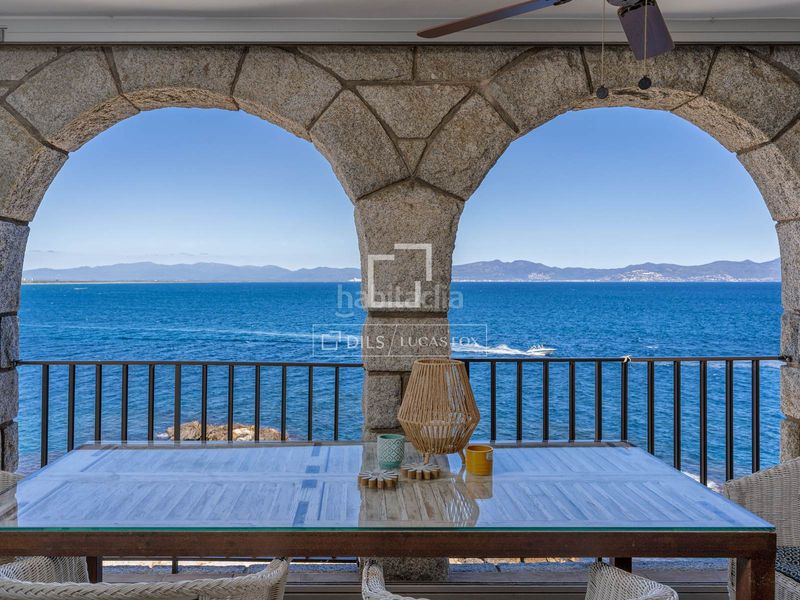 Foto 76f82014-69f8-434d-8121-5ac607b1c555. Flat with heating parking in Nucli Antic Escala (L´)