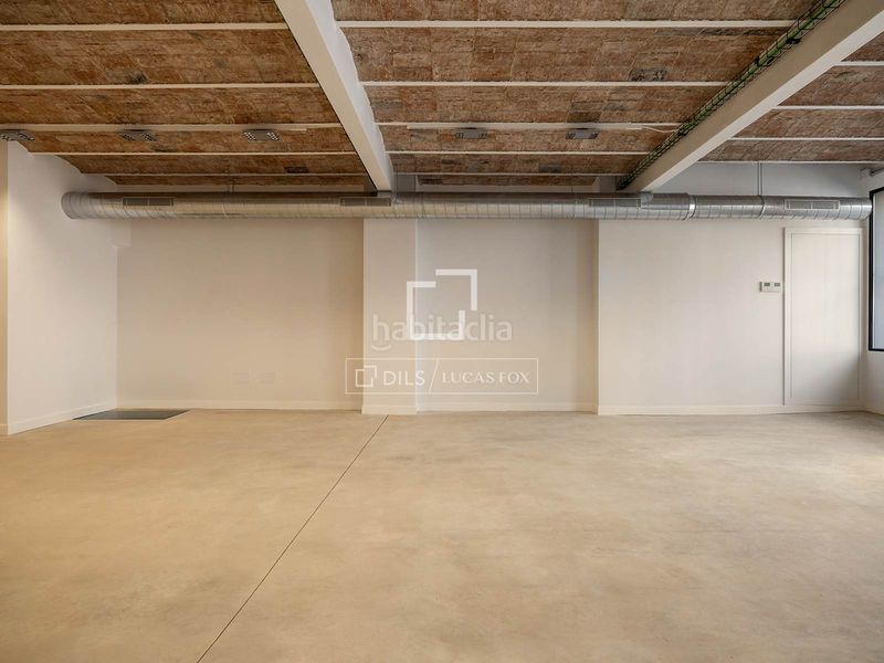 Foto 1812d9a9-8c1f-4555-8801-44bcd8480980. Loft amb calefacció a Sagrada Família Barcelona