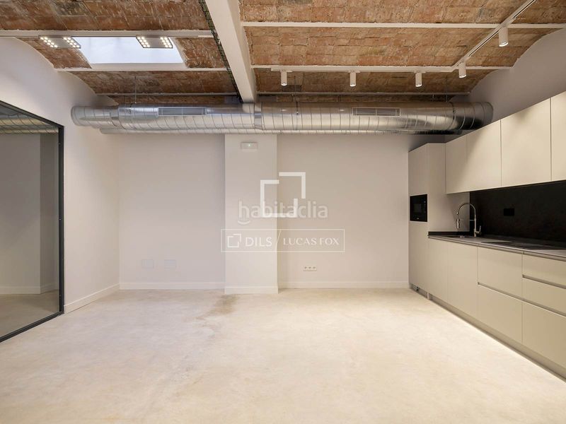 Foto 1c4ff17a-8e64-4f86-8fa5-484a9372b15f. Loft amb calefacció a Sagrada Família Barcelona