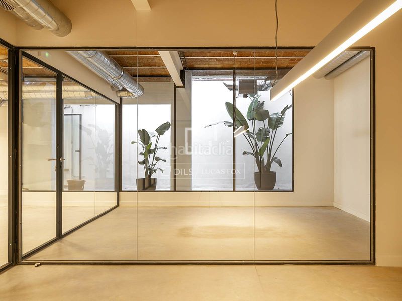 Foto e81c7fdf-8a74-404a-ab08-f433b8a8abef. Loft amb calefacció a Sagrada Família Barcelona
