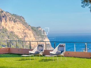 Chalet in Fornells-Aiguablava. Villa excepcional de 6 dormitorios en venta en aiguablava