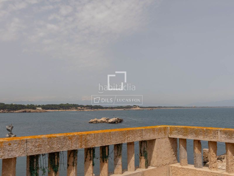 Foto 517cc221-4c86-44ea-9bf7-7476cb567bd8. Xalet amb aparcament a Nucli Antic Escala (L´)