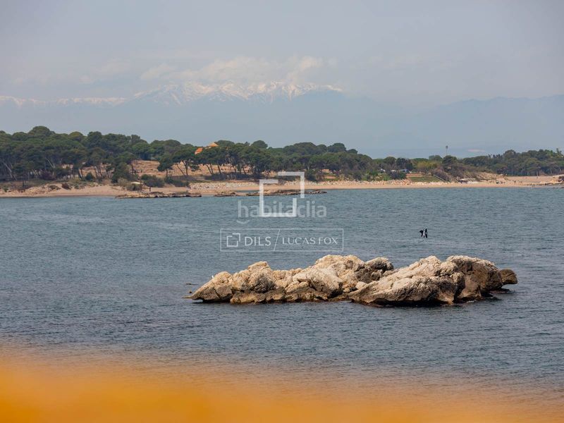 Foto b74a282b-8533-4dac-87f1-b7a7ad9459f8. Xalet amb aparcament a Nucli Antic Escala (L´)