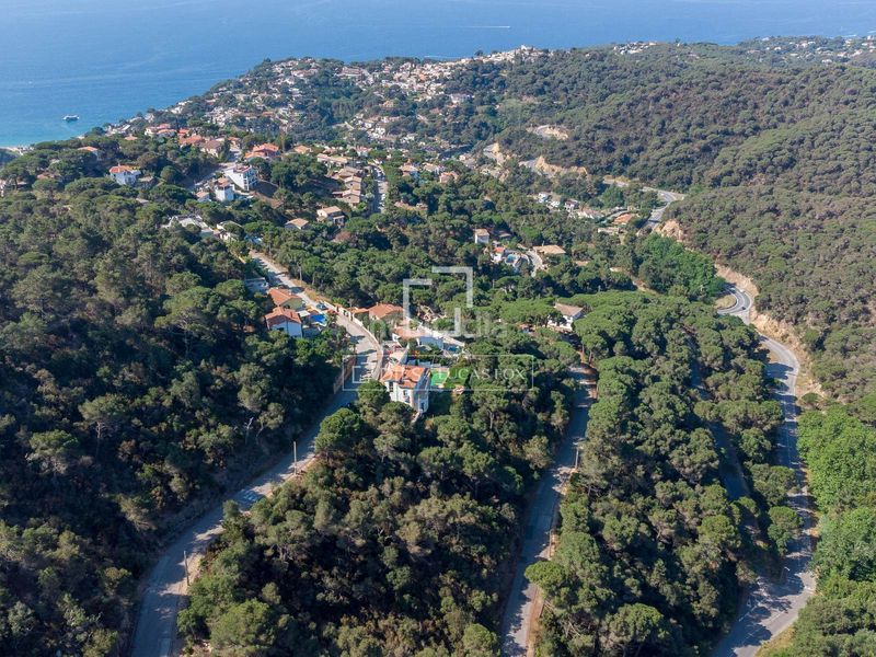 Foto f9eac9d2-c171-4759-b0a2-d3ba8d586e8b. Finca rústica a Serra Brava Lloret de Mar