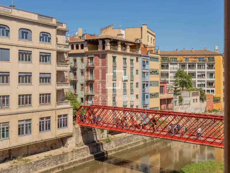Foto bc081219-3632-4415-bab7-1cc47a13eec6. Pis amb calefacció a Centre-Barri Vell Girona