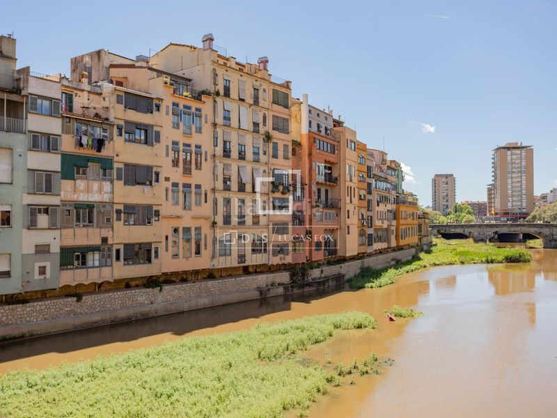 Foto f819f64c-b849-46ed-b390-7b379c5f81e0. Pis amb calefacció a Centre-Barri Vell Girona