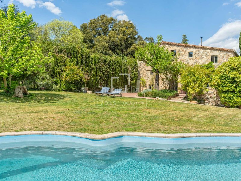Foto d396d874-410f-4175-93e2-0c20fc8c21fd. Masia amb calefacció aparcament piscina a Bescanó