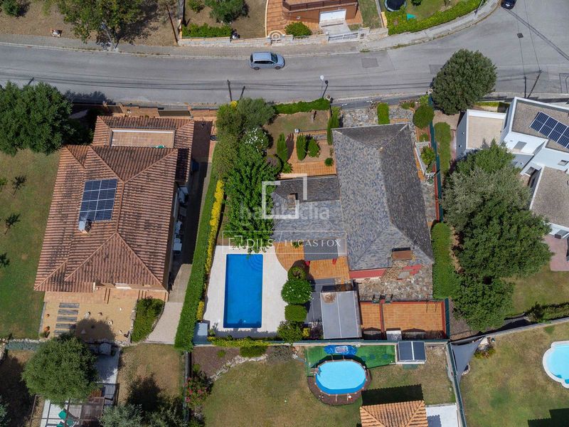 Foto 6219934f-f5ad-42fd-8734-89ba8cc400ec. Xalet amb aparcament piscina a Palau Girona