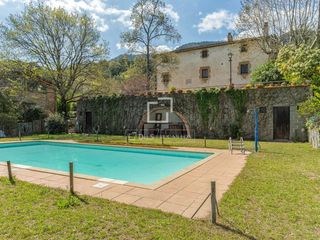 Mas à Anglès. Casa rural de 12 dormitorios en venta en la selva, girona