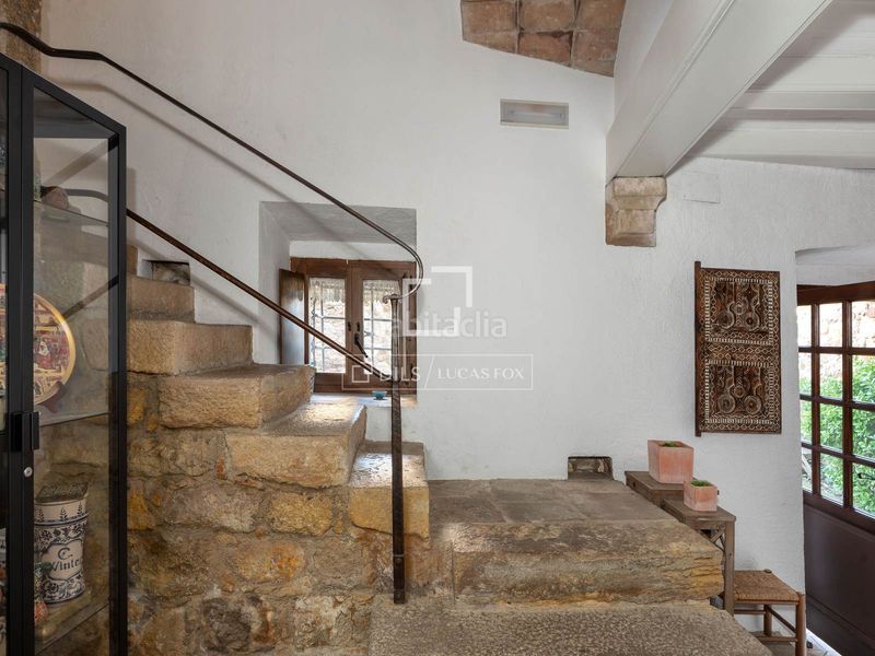 Foto ad640759-d30e-4a17-b845-c495c843059a. Masia a Pals