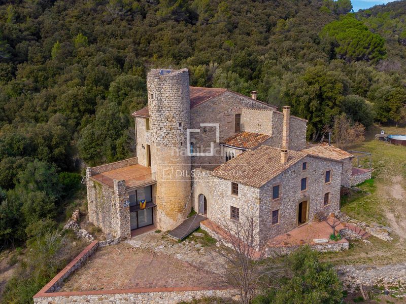 Foto 95a65a16-c540-446a-a6f8-82a2019d15a6. Masia amb calefacció aparcament a Amer