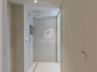 Àtic a Centre-Barri Vell. Ático en excelentes condiciones de 2 dormitorios en venta en el