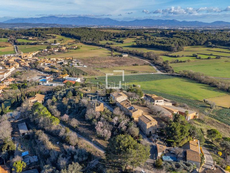 Foto ce5b5f2a-1ac4-44d7-97a8-ea9078a65ed1. Masia a Pontós