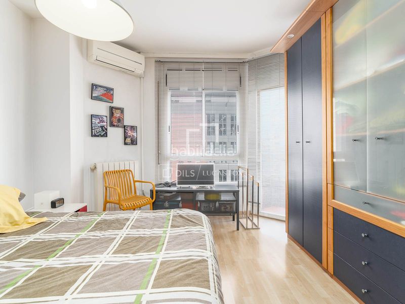 Foto c07bd57a-e13d-443e-b50a-3fd7b8a7a50f. Pis amb calefacció a La Nova Esquerra de l´Eixample Barcelona